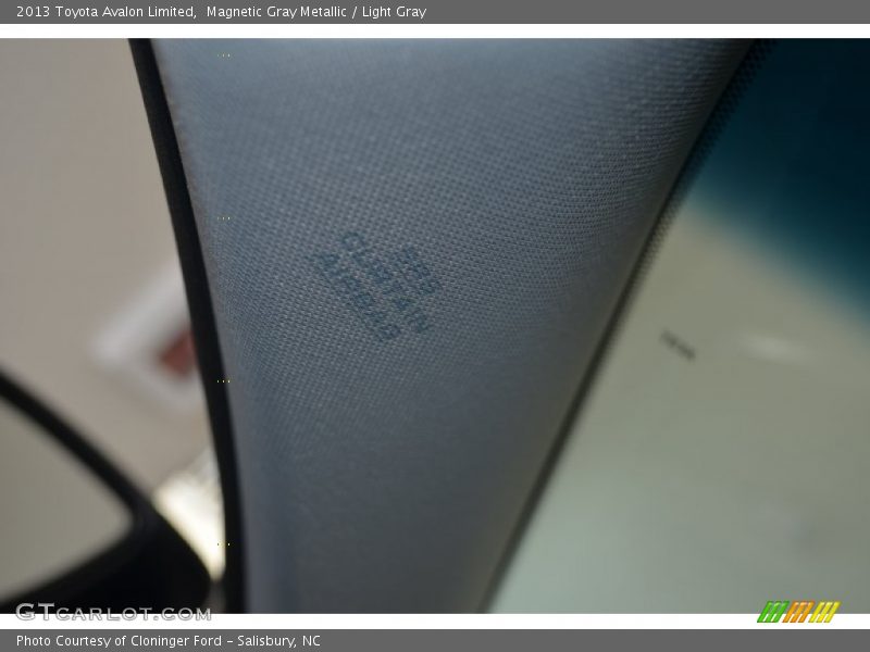 Magnetic Gray Metallic / Light Gray 2013 Toyota Avalon Limited