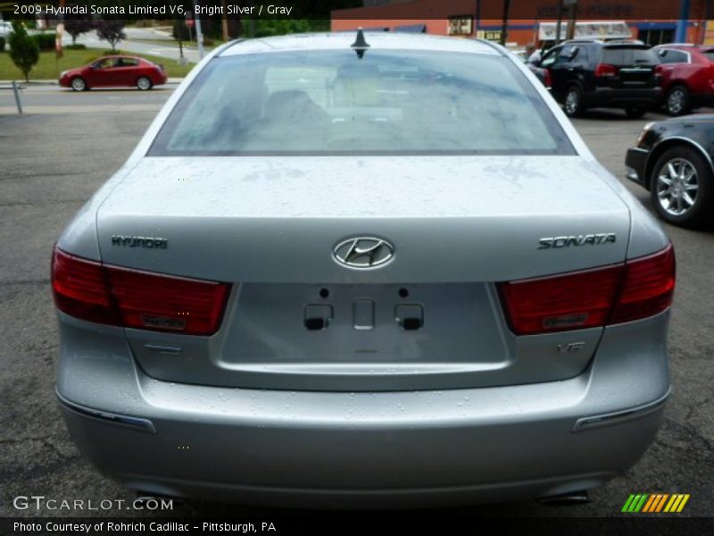 Bright Silver / Gray 2009 Hyundai Sonata Limited V6