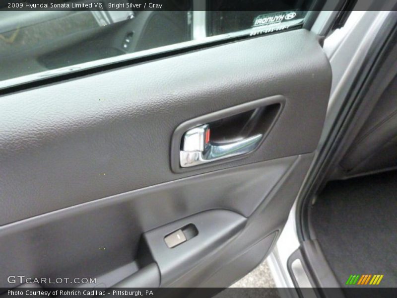 Bright Silver / Gray 2009 Hyundai Sonata Limited V6