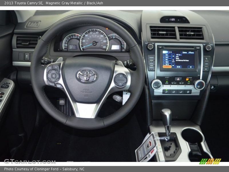Magnetic Gray Metallic / Black/Ash 2013 Toyota Camry SE