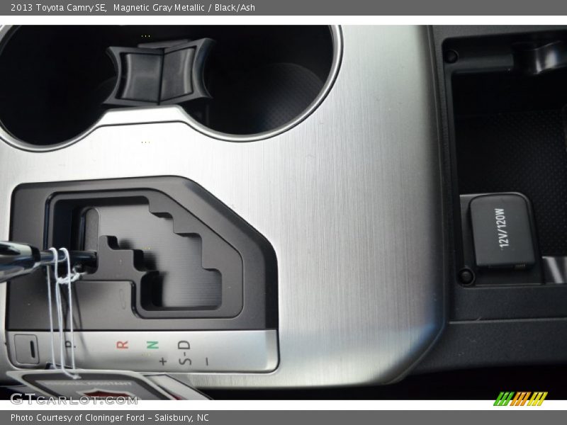 Magnetic Gray Metallic / Black/Ash 2013 Toyota Camry SE