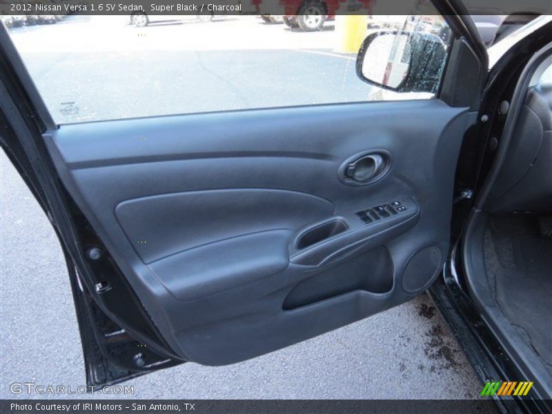 Super Black / Charcoal 2012 Nissan Versa 1.6 SV Sedan