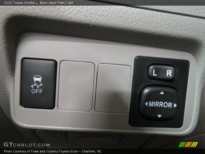 Black Sand Pearl / Ash 2013 Toyota Corolla L