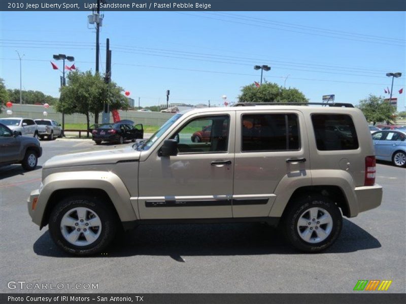 Light Sandstone Pearl / Pastel Pebble Beige 2010 Jeep Liberty Sport