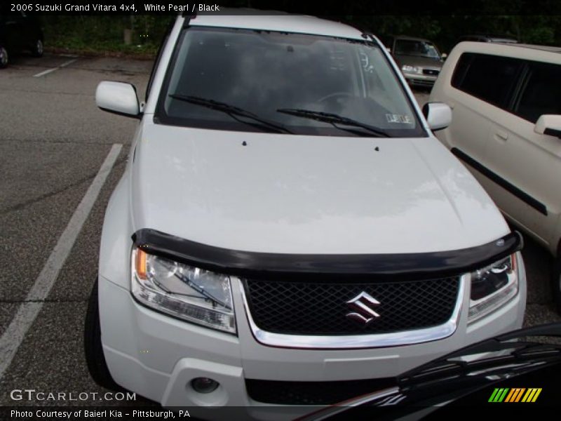 White Pearl / Black 2006 Suzuki Grand Vitara 4x4