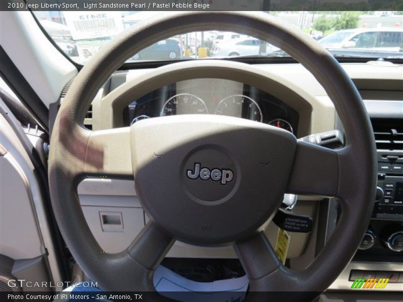 Light Sandstone Pearl / Pastel Pebble Beige 2010 Jeep Liberty Sport