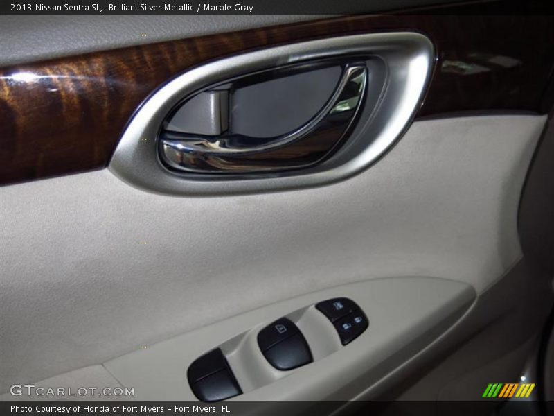Brilliant Silver Metallic / Marble Gray 2013 Nissan Sentra SL