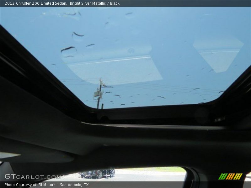 Bright Silver Metallic / Black 2012 Chrysler 200 Limited Sedan