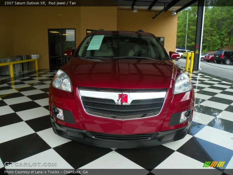 Red Jewel / Tan 2007 Saturn Outlook XR
