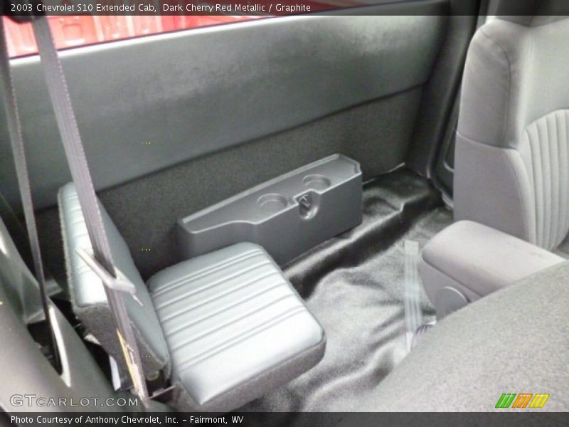 Dark Cherry Red Metallic / Graphite 2003 Chevrolet S10 Extended Cab