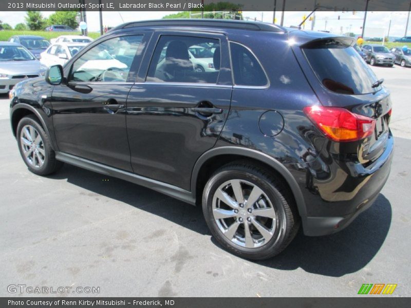 Labrador Black Pearl / Black 2013 Mitsubishi Outlander Sport LE