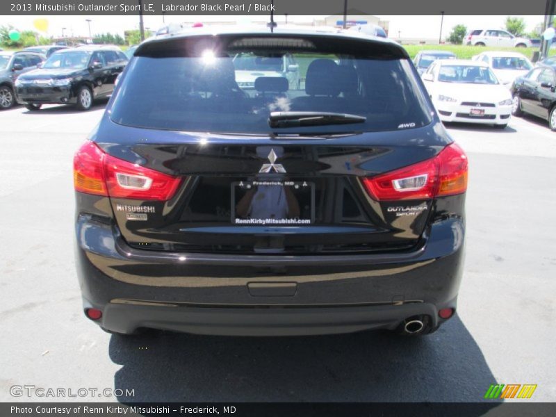 Labrador Black Pearl / Black 2013 Mitsubishi Outlander Sport LE