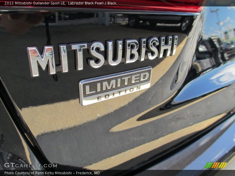 Labrador Black Pearl / Black 2013 Mitsubishi Outlander Sport LE