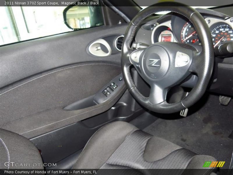 Magnetic Black / Black 2011 Nissan 370Z Sport Coupe