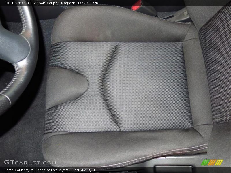 Magnetic Black / Black 2011 Nissan 370Z Sport Coupe
