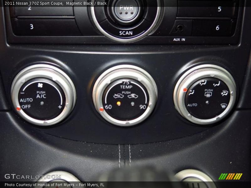 Magnetic Black / Black 2011 Nissan 370Z Sport Coupe