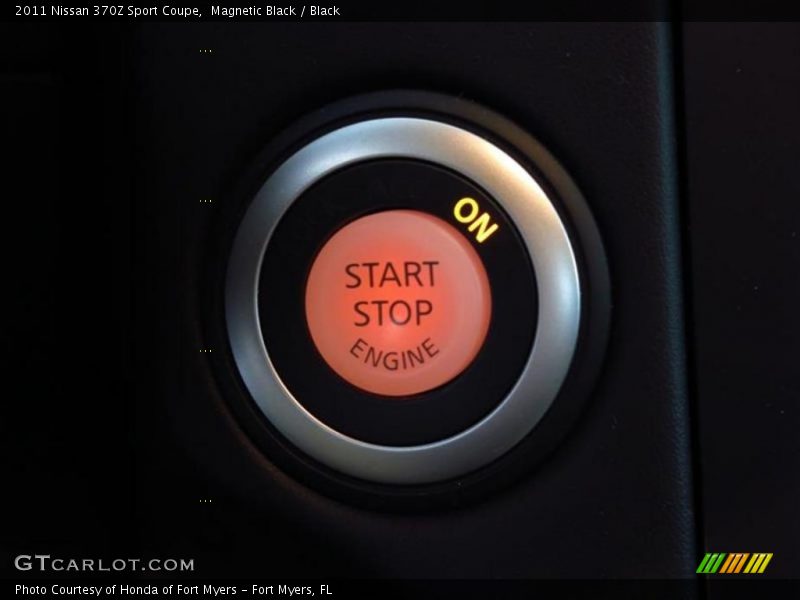 Magnetic Black / Black 2011 Nissan 370Z Sport Coupe