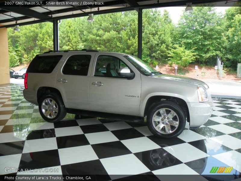 Silver Birch Metallic / Ebony Black 2007 GMC Yukon SLT