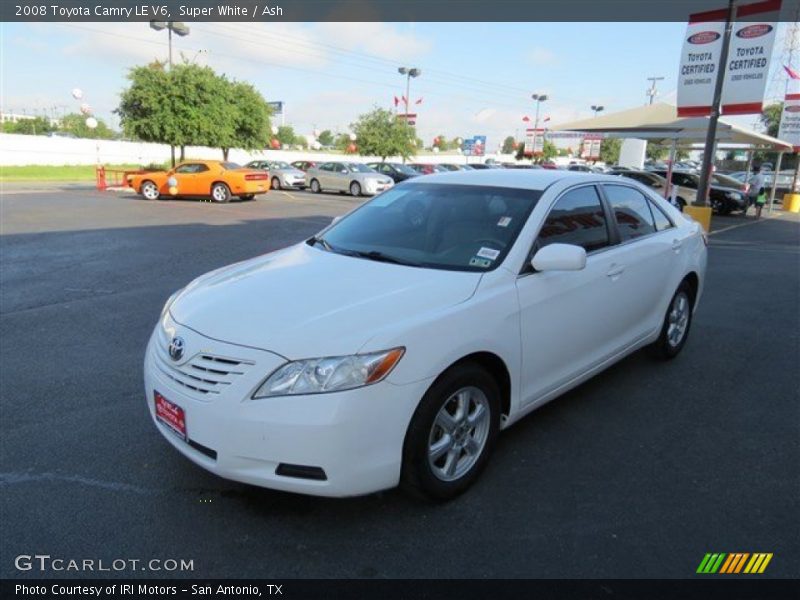 Super White / Ash 2008 Toyota Camry LE V6