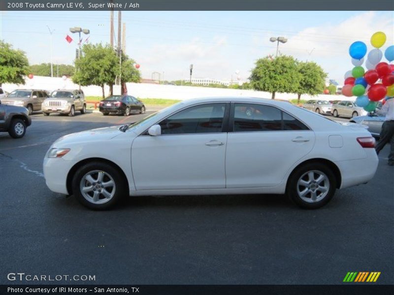 Super White / Ash 2008 Toyota Camry LE V6