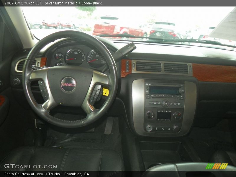 Silver Birch Metallic / Ebony Black 2007 GMC Yukon SLT