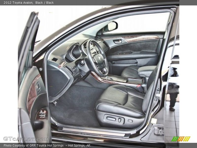 Black / Black 2012 Toyota Avalon