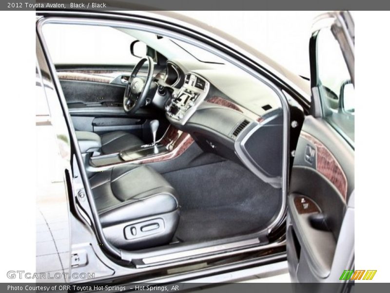 Black / Black 2012 Toyota Avalon