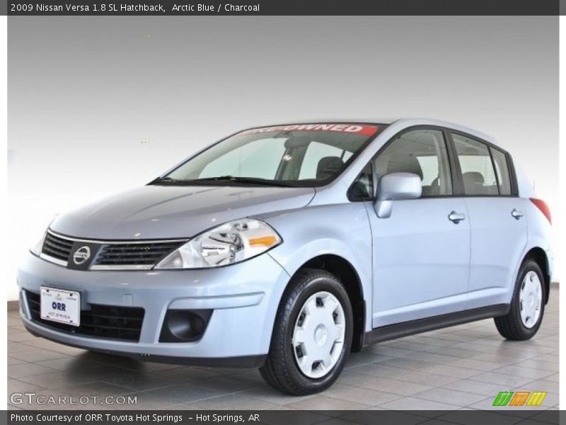 Arctic Blue / Charcoal 2009 Nissan Versa 1.8 SL Hatchback