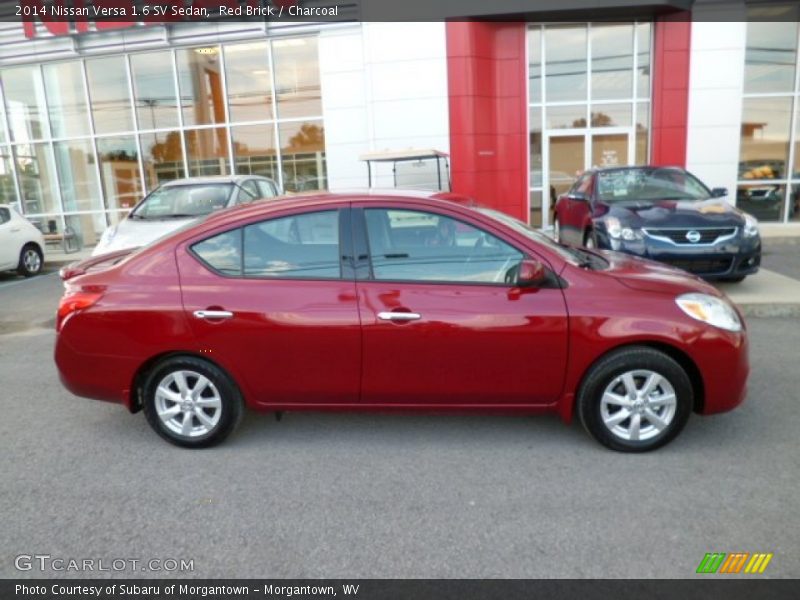  2014 Versa 1.6 SV Sedan Red Brick