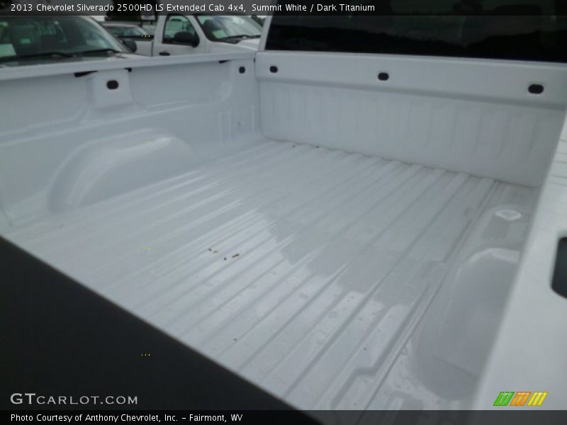 Summit White / Dark Titanium 2013 Chevrolet Silverado 2500HD LS Extended Cab 4x4