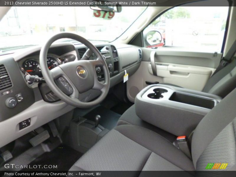 Summit White / Dark Titanium 2013 Chevrolet Silverado 2500HD LS Extended Cab 4x4