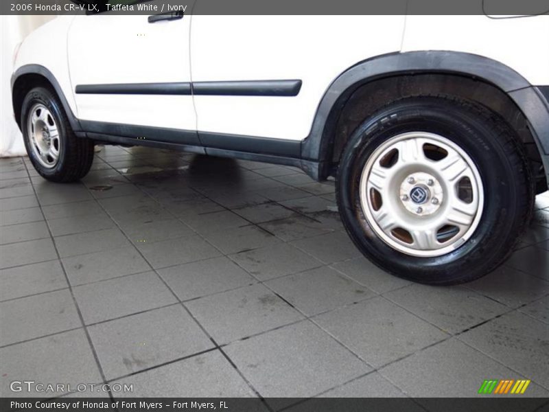 Taffeta White / Ivory 2006 Honda CR-V LX