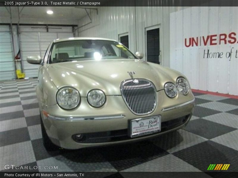Topaz Metallic / Champagne 2005 Jaguar S-Type 3.0