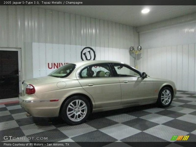Topaz Metallic / Champagne 2005 Jaguar S-Type 3.0