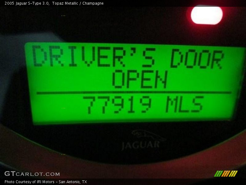 Topaz Metallic / Champagne 2005 Jaguar S-Type 3.0