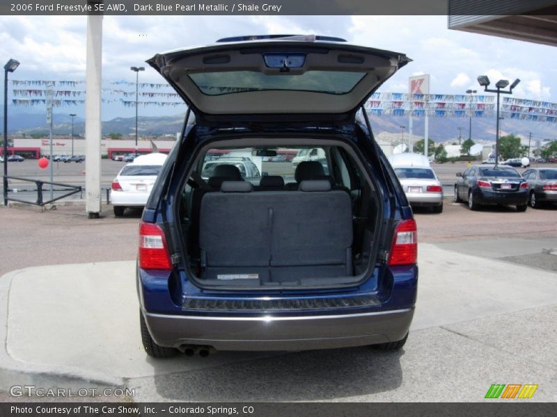 Dark Blue Pearl Metallic / Shale Grey 2006 Ford Freestyle SE AWD