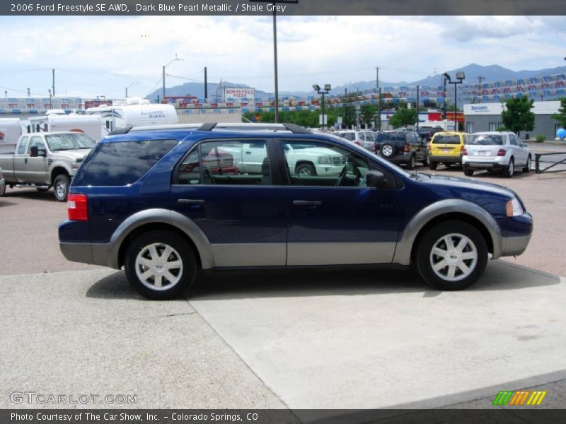 Dark Blue Pearl Metallic / Shale Grey 2006 Ford Freestyle SE AWD