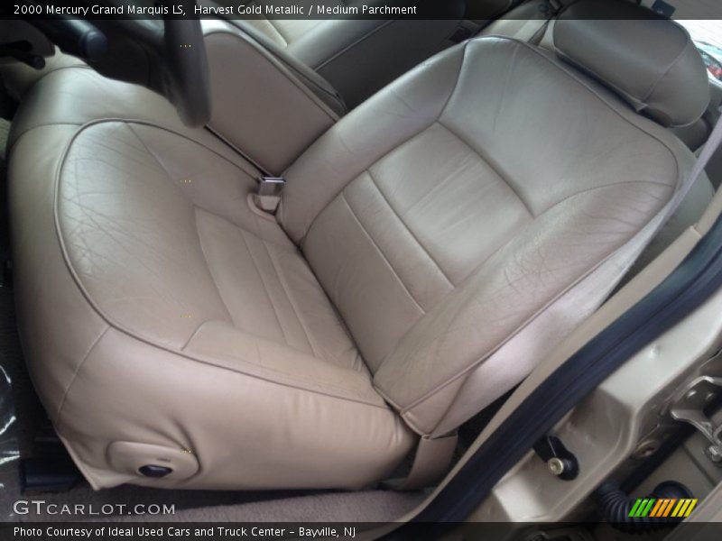 Front Seat of 2000 Grand Marquis LS