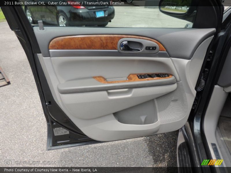 Cyber Gray Metallic / Titanium/Dark Titanium 2011 Buick Enclave CXL