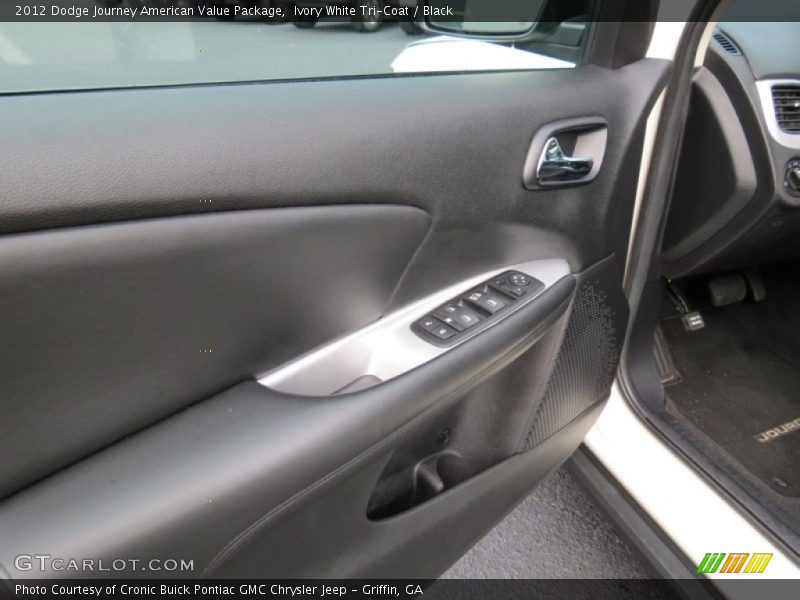 Ivory White Tri-Coat / Black 2012 Dodge Journey American Value Package