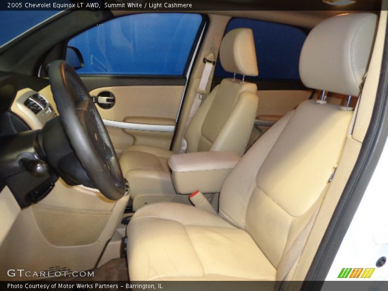 Summit White / Light Cashmere 2005 Chevrolet Equinox LT AWD