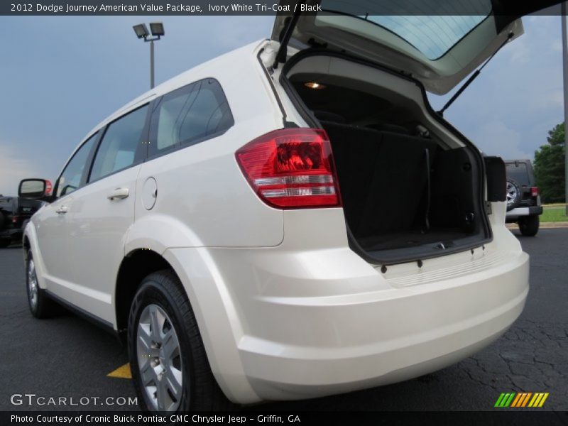 Ivory White Tri-Coat / Black 2012 Dodge Journey American Value Package