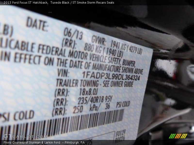Tuxedo Black / ST Smoke Storm Recaro Seats 2013 Ford Focus ST Hatchback