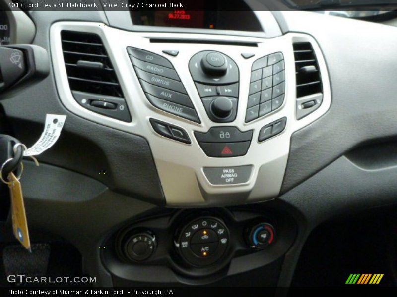 Violet Gray / Charcoal Black 2013 Ford Fiesta SE Hatchback