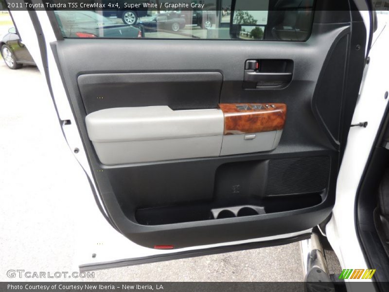 Super White / Graphite Gray 2011 Toyota Tundra TSS CrewMax 4x4