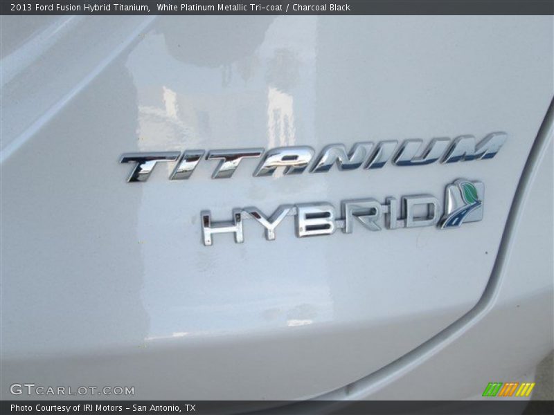 White Platinum Metallic Tri-coat / Charcoal Black 2013 Ford Fusion Hybrid Titanium
