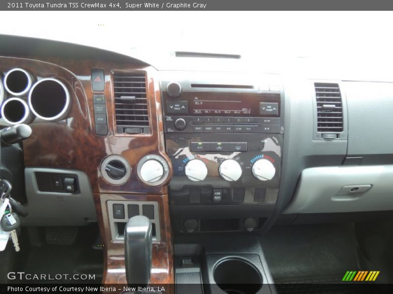 Super White / Graphite Gray 2011 Toyota Tundra TSS CrewMax 4x4