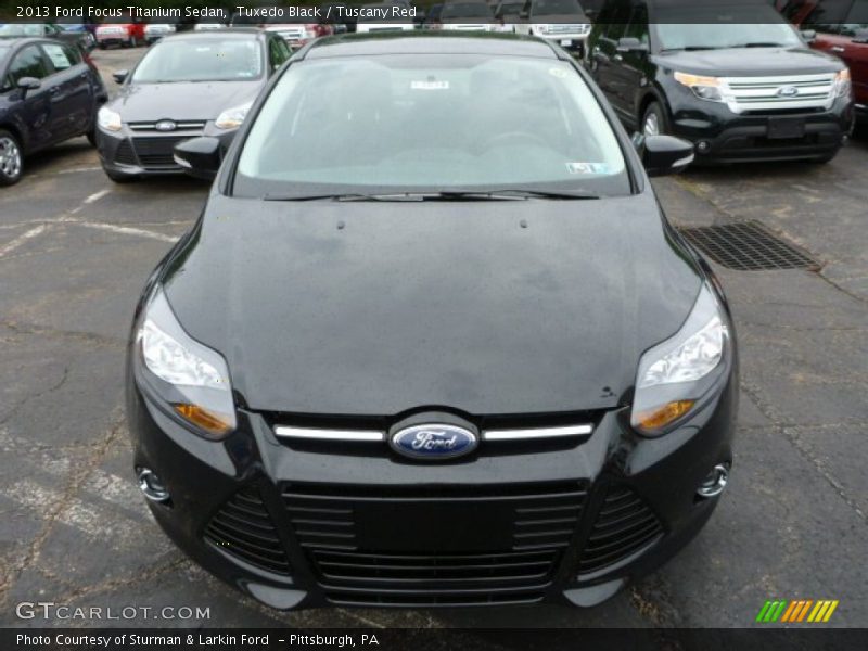 Tuxedo Black / Tuscany Red 2013 Ford Focus Titanium Sedan