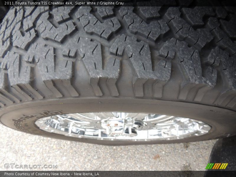 Super White / Graphite Gray 2011 Toyota Tundra TSS CrewMax 4x4