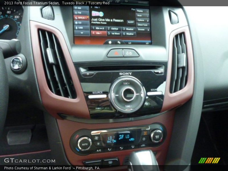 Tuxedo Black / Tuscany Red 2013 Ford Focus Titanium Sedan
